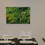 Leonardo Boutique Center 4* Linz