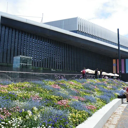 Leonardo Boutique Center Hotel