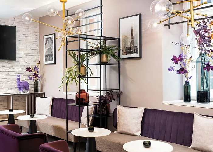 Leonardo Boutique Center Hotell 4*