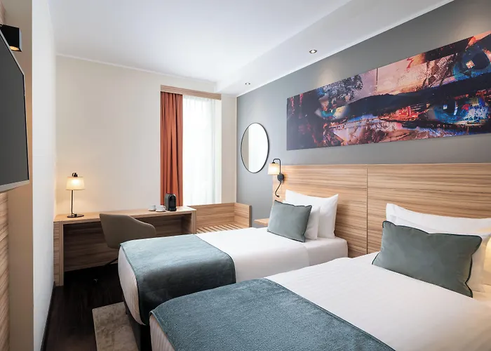 Hotel Leonardo Boutique Center